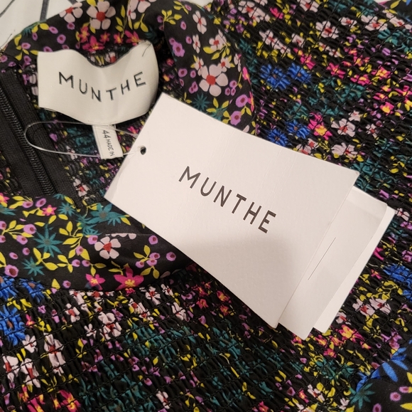 MUNTHE Correct Black Floral Smocked Dress Organic - Picture 12 of 15